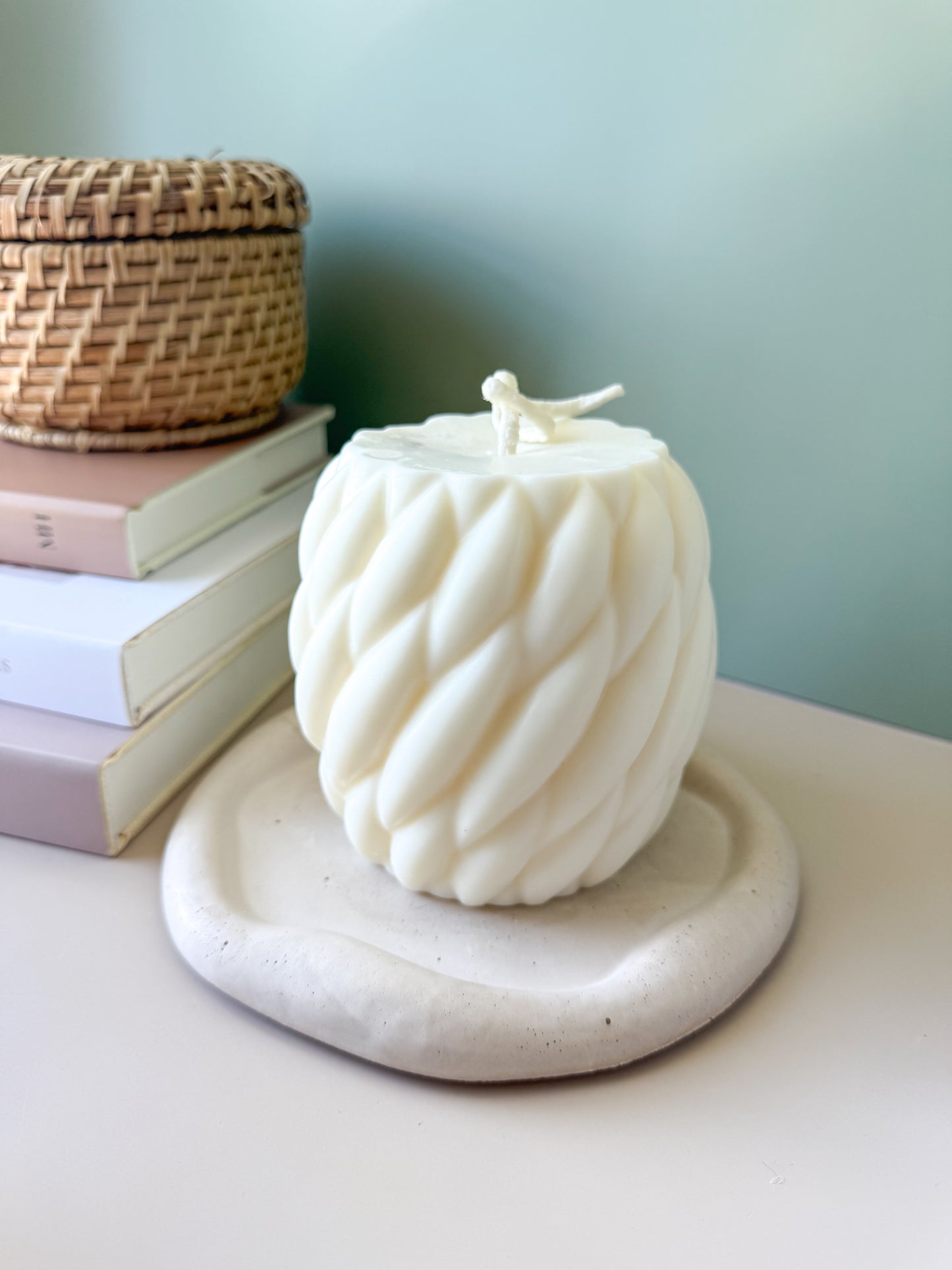 The Cozy Knit Candle